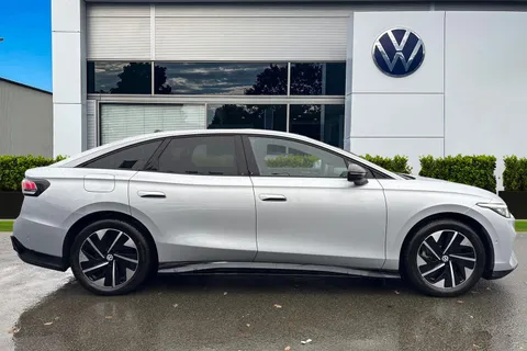 DA25XHH Volkswagen Id.7 210kW Match Pro Plus 77kWh 5dr Auto | Heat Pump | Area View Camera Thumbnail #4