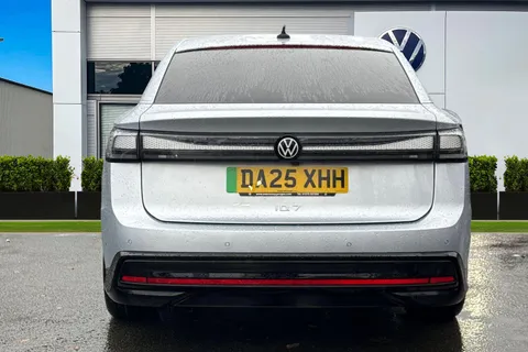DA25XHH Volkswagen Id.7 210kW Match Pro Plus 77kWh 5dr Auto | Heat Pump | Area View Camera Thumbnail #5