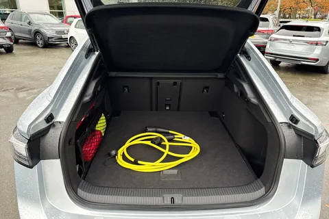DA25XHH Volkswagen Id.7 210kW Match Pro Plus 77kWh 5dr Auto | Heat Pump | Area View Camera Thumbnail #7