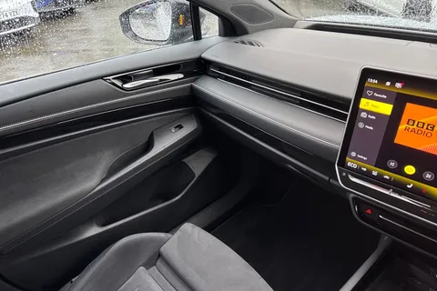 DA25XHH Volkswagen Id.7 210kW Match Pro Plus 77kWh 5dr Auto | Heat Pump | Area View Camera Thumbnail #20