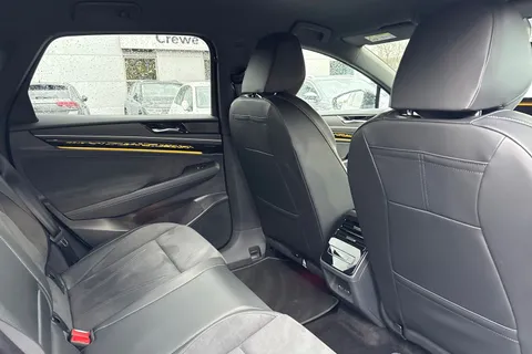 DA25XHH Volkswagen Id.7 210kW Match Pro Plus 77kWh 5dr Auto | Heat Pump | Area View Camera Thumbnail #40