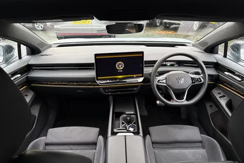 DA25XHH Volkswagen Id.7 210kW Match Pro Plus 77kWh 5dr Auto | Heat Pump | Area View Camera Thumbnail #41