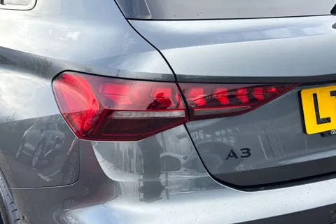 LT75ZWZ Audi A3 Black Edition 40 TFSI e  204 PS S tronic Thumbnail #8