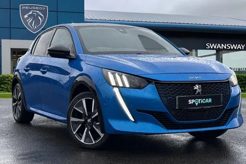 FL71YAY PEUGEOT e-208 50kWh GT Auto 5dr Thumbnail #2