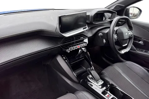 FL71YAY PEUGEOT e-208 50kWh GT Auto 5dr Thumbnail #15
