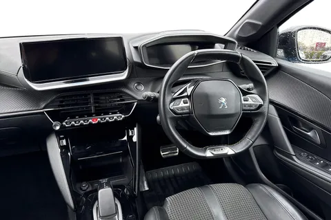 FL71YAY PEUGEOT e-208 50kWh GT Auto 5dr Thumbnail #18