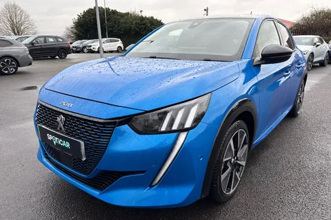 FL71YAY PEUGEOT e-208 50kWh GT Auto 5dr Thumbnail #27