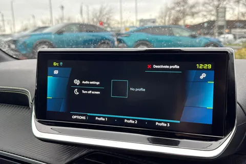 FL71YAY PEUGEOT e-208 50kWh GT Auto 5dr Thumbnail #54