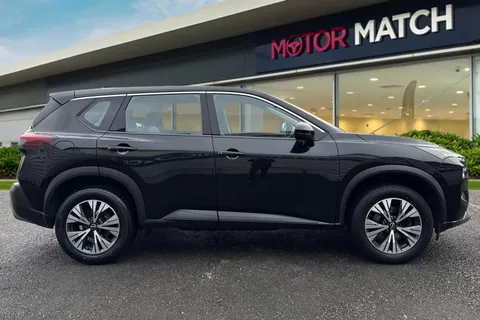 DL23UBA Nissan X-Trail 1.5 DIG-T MHEV Acenta Premium XTRON Euro 6 (s/s) 5dr Thumbnail #4