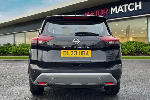 DL23UBA Nissan X-Trail 1.5 DIG-T MHEV Acenta Premium XTRON Euro 6 (s/s) 5dr Thumbnail #5