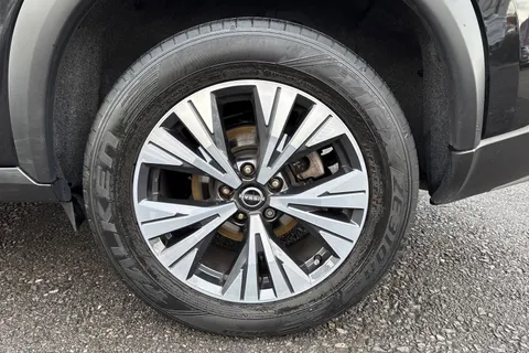 DL23UBA Nissan X-Trail 1.5 DIG-T MHEV Acenta Premium XTRON Euro 6 (s/s) 5dr Thumbnail #13