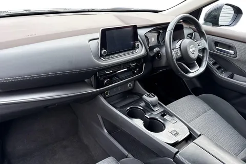 DL23UBA Nissan X-Trail 1.5 DIG-T MHEV Acenta Premium XTRON Euro 6 (s/s) 5dr Thumbnail #16