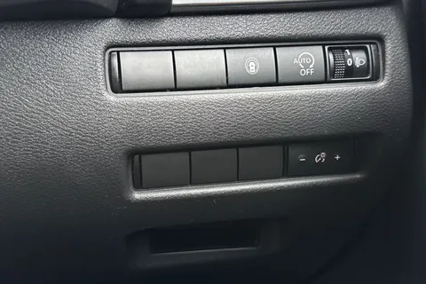 DL23UBA Nissan X-Trail 1.5 DIG-T MHEV Acenta Premium XTRON Euro 6 (s/s) 5dr Thumbnail #39