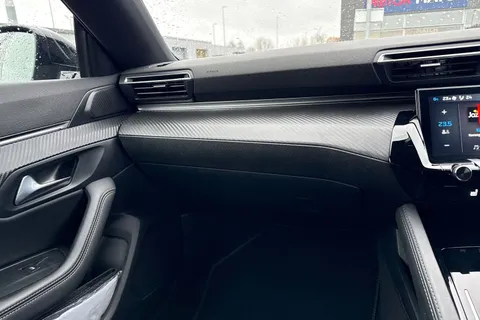 15 of 67 for PEUGEOT 508 SW 1.6 12.4kWh GT e-EAT Euro 6 (s/s) 5dr