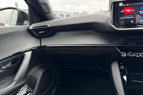 YT24RUR PEUGEOT e-2008 54kWh Allure Auto 5dr (7kW Charger) Thumbnail #20