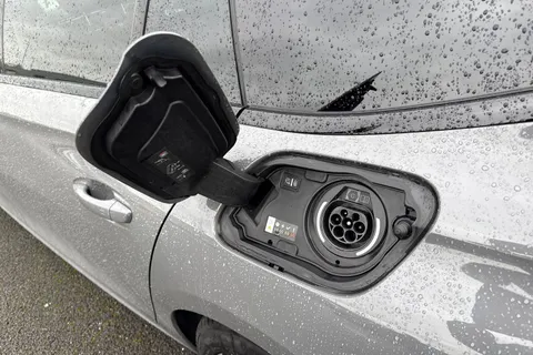 26 of 67 for PEUGEOT 508 SW 1.6 12.4kWh GT e-EAT Euro 6 (s/s) 5dr