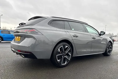 36 of 67 for PEUGEOT 508 SW 1.6 12.4kWh GT e-EAT Euro 6 (s/s) 5dr