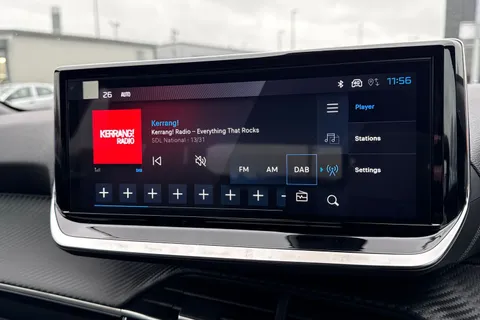 YT24RUR PEUGEOT e-2008 54kWh Allure Auto 5dr (7kW Charger) Thumbnail #45