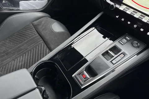 57 of 67 for PEUGEOT 508 SW 1.6 12.4kWh GT e-EAT Euro 6 (s/s) 5dr