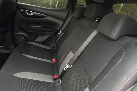 YE70OCZ Nissan Qashqai 1.3 DIG-T Acenta Premium DCT Auto Euro 6 (s/s) 5dr Thumbnail #20