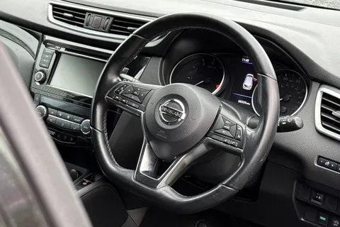 YE70OCZ Nissan Qashqai 1.3 DIG-T Acenta Premium DCT Auto Euro 6 (s/s) 5dr Thumbnail #32
