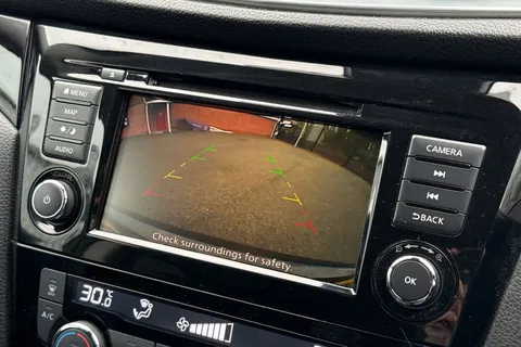 YE70OCZ Nissan Qashqai 1.3 DIG-T Acenta Premium DCT Auto Euro 6 (s/s) 5dr Thumbnail #44