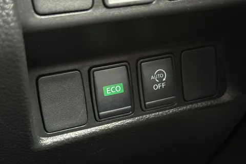 YE70OCZ Nissan Qashqai 1.3 DIG-T Acenta Premium DCT Auto Euro 6 (s/s) 5dr Thumbnail #48