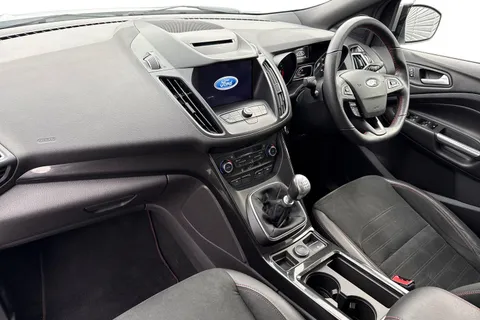 MX69HPL Ford Kuga 2.0 TDCi EcoBlue ST-Line Euro 6 (s/s) 5dr Thumbnail #10