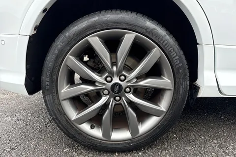 MX69HPL Ford Kuga 2.0 TDCi EcoBlue ST-Line Euro 6 (s/s) 5dr Thumbnail #24