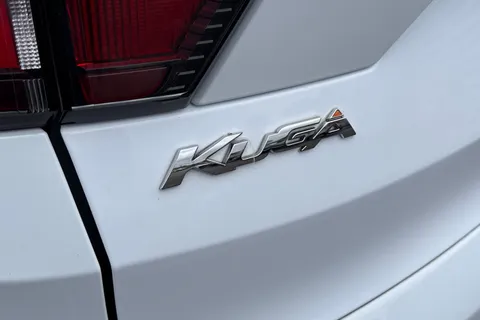 MX69HPL Ford Kuga 2.0 TDCi EcoBlue ST-Line Euro 6 (s/s) 5dr Thumbnail #34