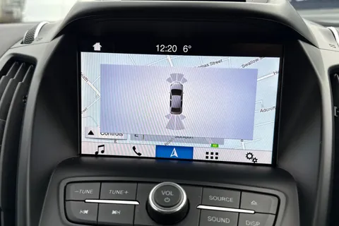 MX69HPL Ford Kuga 2.0 TDCi EcoBlue ST-Line Euro 6 (s/s) 5dr Thumbnail #47