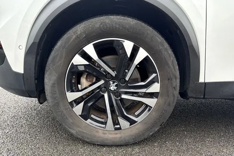 SG72LCF PEUGEOT e-2008 50kWh GT Auto 5dr (7kW Charger) Thumbnail #12