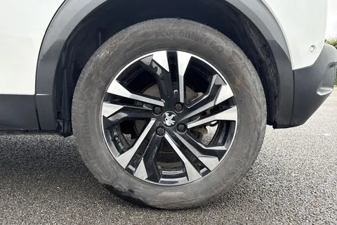 SG72LCF PEUGEOT e-2008 50kWh GT Auto 5dr (7kW Charger) Thumbnail #13