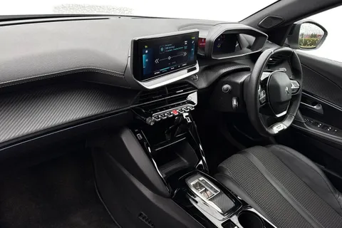 SG72LCF PEUGEOT e-2008 50kWh GT Auto 5dr (7kW Charger) Thumbnail #15