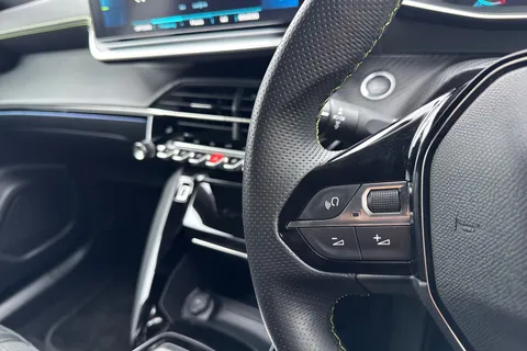 SG72LCF PEUGEOT e-2008 50kWh GT Auto 5dr (7kW Charger) Thumbnail #41