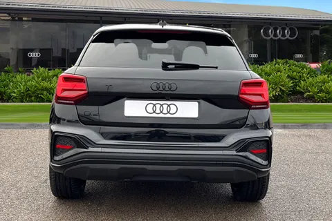  Audi Q2 1.5 TFSI CoD 35 Black Edition S Tronic Euro 6 (s/s) 5dr Thumbnail #5