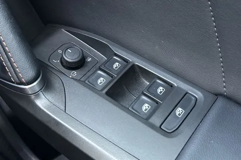 33 of 42 for CUPRA FORMENTOR 1.5 TSI 150 V2 5dr DSG