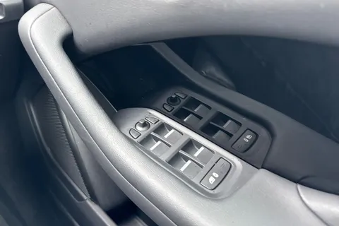 18 of 62 for Jaguar I-Pace 400 90kWh SE SUV 5dr Electric Auto 4WD (400 ps)