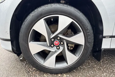23 of 62 for Jaguar I-Pace 400 90kWh SE SUV 5dr Electric Auto 4WD (400 ps)