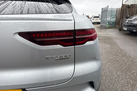 26 of 62 for Jaguar I-Pace 400 90kWh SE SUV 5dr Electric Auto 4WD (400 ps)