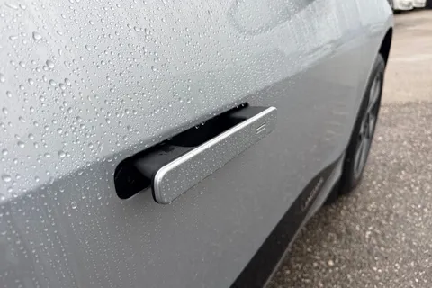 29 of 62 for Jaguar I-Pace 400 90kWh SE SUV 5dr Electric Auto 4WD (400 ps)