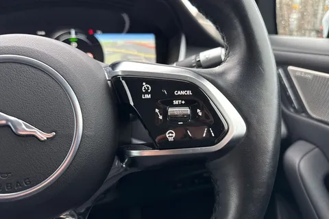 49 of 62 for Jaguar I-Pace 400 90kWh SE SUV 5dr Electric Auto 4WD (400 ps)