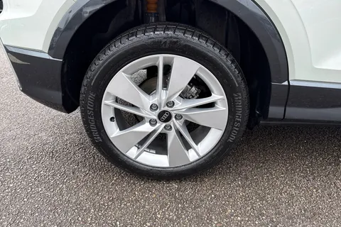  Audi Q2 1.5 TFSI CoD 35 S line Euro 6 (s/s) 5dr Thumbnail #11