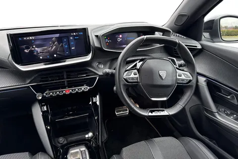 KM25UUP PEUGEOT 2008 1.2 HYBRID GT e-DSC6 Euro 6 (s/s) 5dr Thumbnail #18