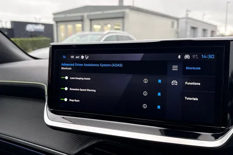 KM25UUP PEUGEOT 2008 1.2 HYBRID GT e-DSC6 Euro 6 (s/s) 5dr Thumbnail #49