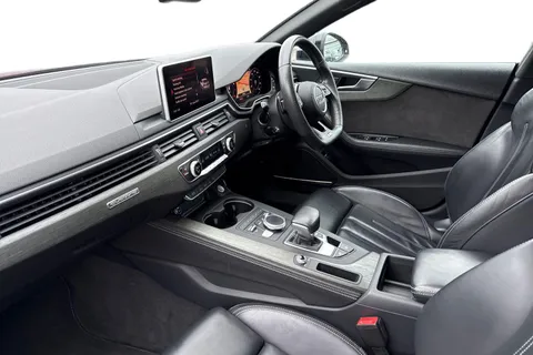 LT69CYP Audi A5 Vorsprung 45 TFSI quattro 245 PS S tronic Thumbnail #9