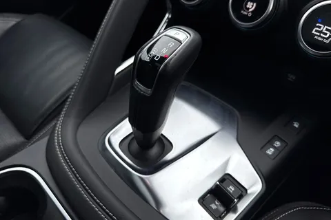 20 of 56 for Jaguar E-Pace 2.0 D180 R-Dynamic SE Auto AWD Euro 6 (s/s) 5dr