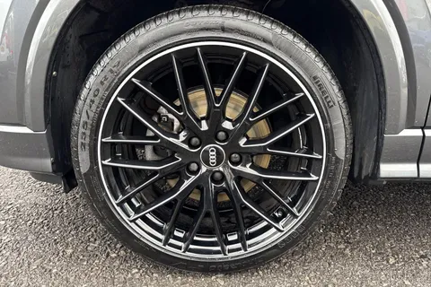 10 of 59 for Audi Q2 1.5 TFSI CoD 35 Black Edition Euro 6 (s/s) 5dr