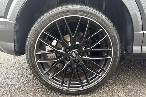 12 of 59 for Audi Q2 1.5 TFSI CoD 35 Black Edition Euro 6 (s/s) 5dr