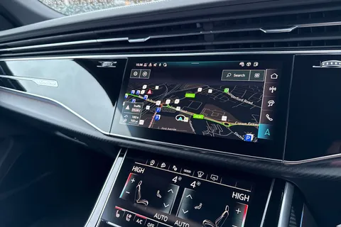 Audi RS Q8 4.0 TFSI V8 Performance Carbon Vorsprung Tiptronic quattro Euro 6 (s/s) 5dr Thumbnail #17